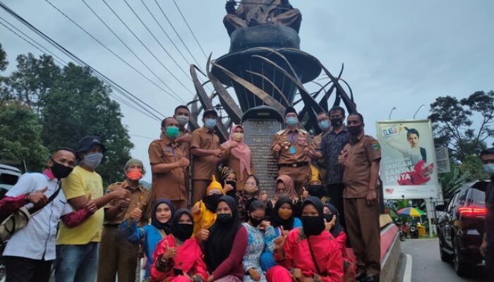 Bupati Pesisir Selatan Hendrajoni Kukuhkan Himpunan Seniman Babiola  Sumbar
