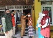 Cegah Penyebaran Covid-19, Desa Kaluat Bagikan Seribuan Masker
