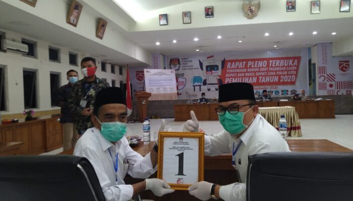 Pencabutan Nomor Urut Pilkada Limapuluh Kota, M. Rahmad-Asyirwan Yunus Nomor Urut Satu