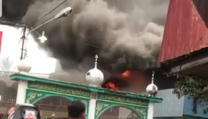 Asrama Putra MTI Kapau Terbakar