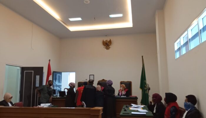 SIDANG KASUS PROSTITUSI ONLINE, Terdakwa Sebut Tak Kenal dengan Andre Rosiade