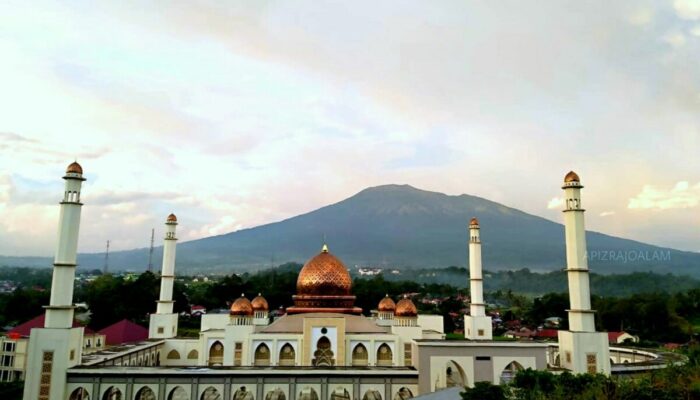 Soal Islamic Center Padang Panjang: Sonny : Tiap Tahun Kami Anggarkan Dana
