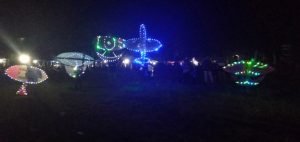 Unik, Ada Lomba Layangan di Malam Hari di Dharmasraya