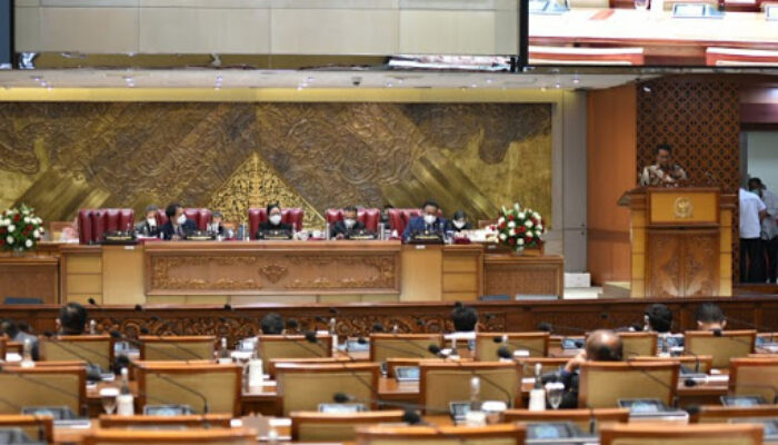 DPR Desak Pemerintah Segera Siapkan Anggaran Vaksin Covid-19