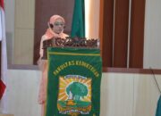 Dr. Apt. Adriani Susanty Dalami Khasiat Tumbuhan Tampa Badak untuk Obat Antikanker