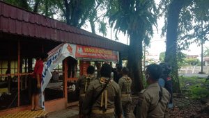 Ratusan APK Calon Gubernur dan Wakil Gubernur Sumbar Dibongkar