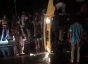 Hilang Kendali, Truk di Padang Ini Rebah Kuda