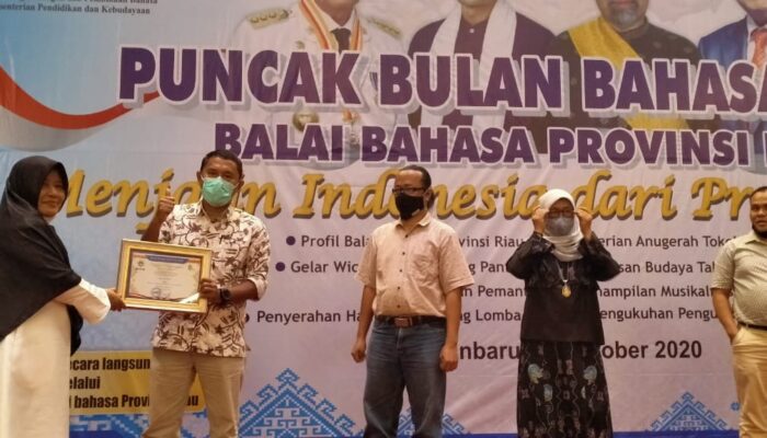 Puncak Bulan Bahasa Tingkat Provinsi, Haluan Riau Peringkat Pertama