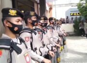 Dikawal Seratus Lebih Polisi, Sidang Putusan Bawaslu Kabupaten Solok Berjalan Kondusif