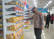 Polisi Awasi Penerapan Minyak Goreng Satu Harga di Swalayan