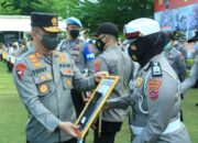 Polwan Ditlantas Polda Sumbar terima Tiga Penghargaan Kapolda Sumbar