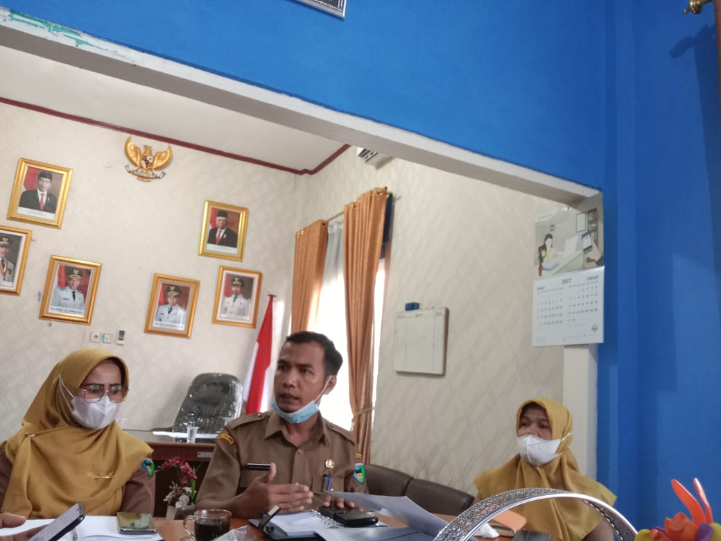 Dinsos PPPA Pessel Temukan Bantuan Pangan Non Tunai Berkutu dan Busuk