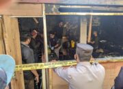 Diduga Karena Gas Bocor, Enam Kedai di Pasar Bawah Terbakar