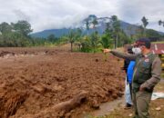 Kepala BNPB dan Wagub Sumbar Fokus Pencarian Orang Hilang dan Perbaikan Rumah Korban Gempa Pasbar