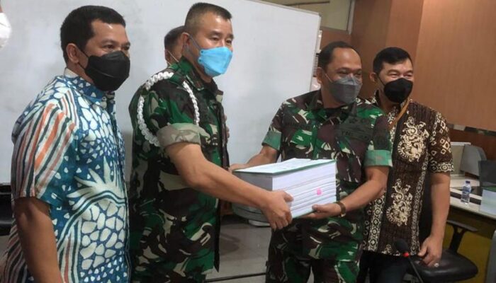 Dua Tersangka Kasus Korupsi TWP AD Dibawa ke Pengadilan Militer II Jakarta