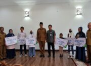 Ahli Waris Pegawai Non ASN Pemko Bukittinggi Terima Santunan BPJamsostek