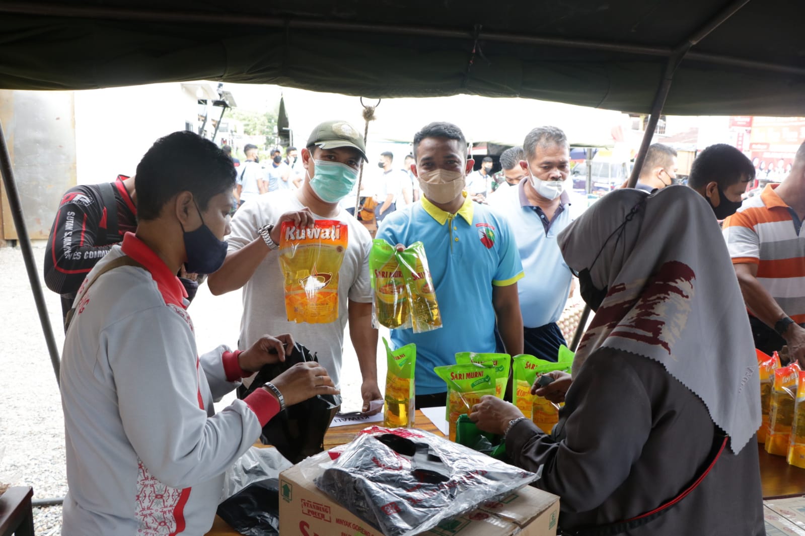 Lanud Sutan Sjahrir Gelar Bazar Murah Dan Vaksinasi I II dan Booster