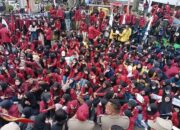 Bukittinggi Bergerak, Mahasiswa Lakukan Aksi Damai di Kantor DPRD