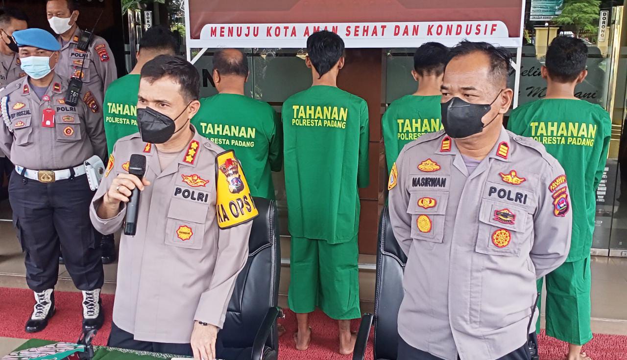 Hukum