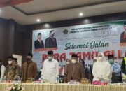 Lepas Jemaah Haji Kloter Pertama Sumbar, Ini Pesan Lisda Hendrajoni
