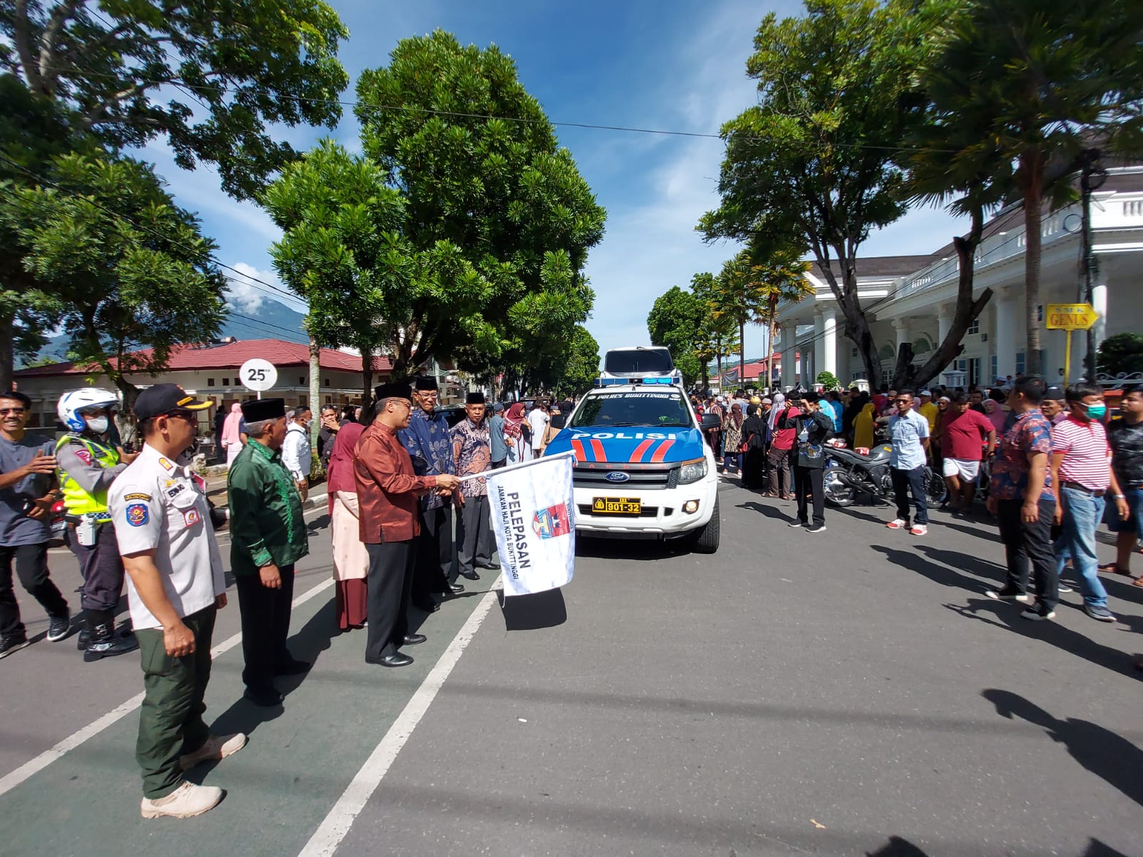 Pemko Lepas Keberangkatan JCH Bukittinggi