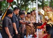 Sutan Riska terima Tim Kementerian Investasi lakukan Uji Petik Penilaian Pelaksanaan Perizinan di Dharmasraya