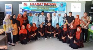 Dekranasda Pekanbaru Kunjungi UKM Batik Tulis Salingka Tabek