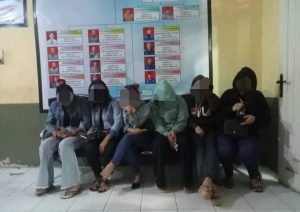 Enam Wanita Pemandu Karaoke Terjaring Razia Pekat Satpol PP di Tarusan Pessel