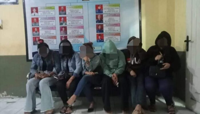 Enam Wanita Pemandu Karaoke Terjaring Razia Pekat Satpol PP di Tarusan Pessel