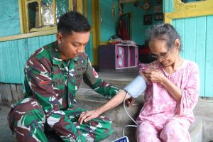 Satgas TMMD Beri Layanan Kesehatan Gratis pada Masyarakat 