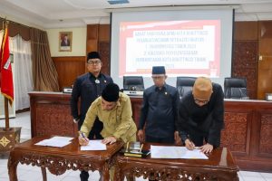 Pemko dan DPRD Bukittinggi Sepakati 14 Ranperda Dalam Propemperda 2023