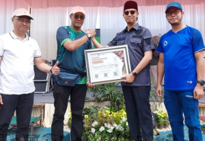 Peringatan HORI ke 76 Tahun 2022, Wako Erman Safar Terima Penghargaan