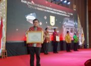 Pemko Bukittinggi Terima Penghargaan KASN