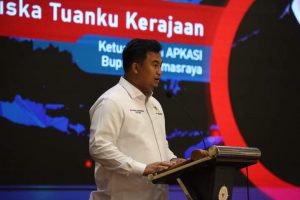 Sutan Riska Dukung Pemerintah Pusat Cari Solusi Yang Lebih Baik