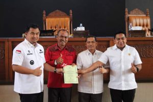 Bupati Dharmasraya Berikan Jawaban Atas Pandangan Fraksi DPRD Terhadap Nota Keuangan Terkait Ranperda APBD 2023