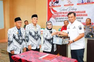 PB PGRI Verifikasi Usulan Sutan Riska Terima Penghargaan Dwi Praja Nugraha