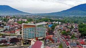 Hotel Santika Bukittinggi Gelar Makan Malam Spesial Sambut Pergantian Tahun