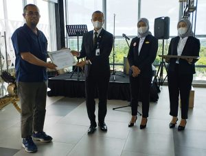 Hotel Santika Bukittinggi Berikan Penghargaan untuk Travel Agent