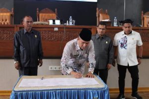 DPRD Kabupaten Dharmasraya Tetapkan Perda RTRW 2022-2042