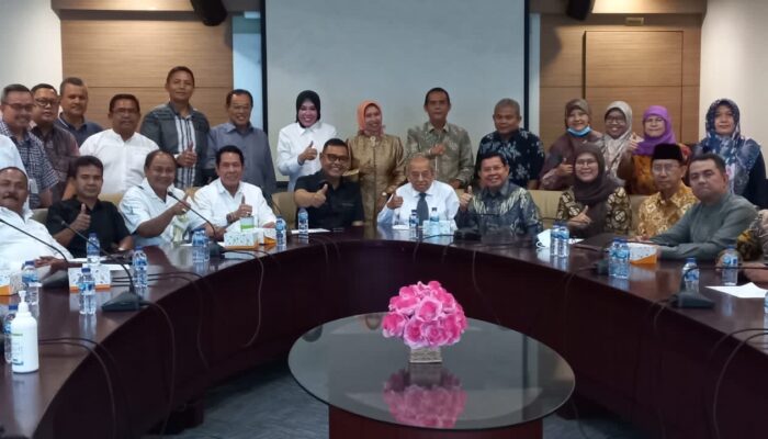 YARSI Kolaborasi dengan Pemkab Solok Gelar Program Pengabdian