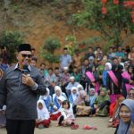 bupati epyardi asda tigo lurah
