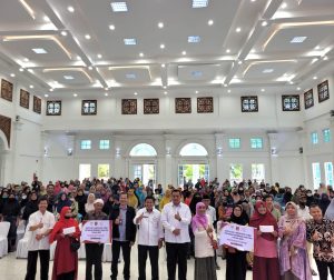 Pemko Bukittinggi Salurkan BPNT Susulan Triwulan I