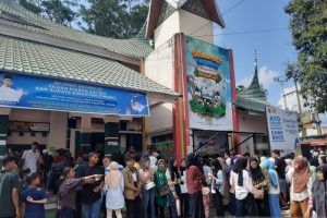 Ribuan Wisatawan Kunjungi Objek Wisata Bukittinggi Selama Lebaran