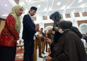 Bansos Sembako dan PKH Tahap II Kota Bukittinggi Disalurkan