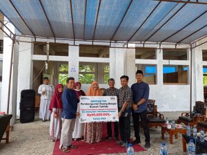 Nevi Zuairina Serahkan Bantuan TJSL di 5 titik Wilayah Sumbar II