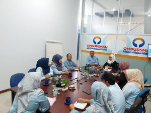 Tingkatkan Kualitas Pelayanan, DPMPTSP Naker Kabupaten Solok Minta Masukan dari Ombudsman RI