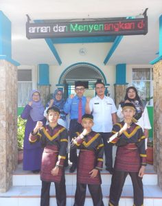 Tari Rundiang Pasa Antarkan SMPN 3 Bukittinggi ke FLS2N Tingkat Provinsi 2023