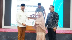 Wako Bukittinggi Terima Penghargaan Inovatif Leader