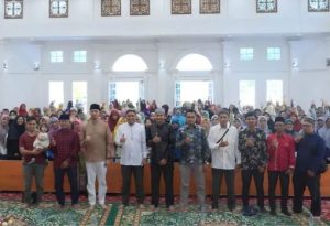 Pemko Bukittinggi Gelar Kajian Ilmu bersama Ustad Salim A. Fillah