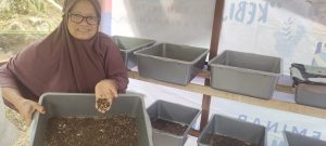 CSR AQUA Solok Bantu Tingkatkan Perekonomian Warga Sekitar